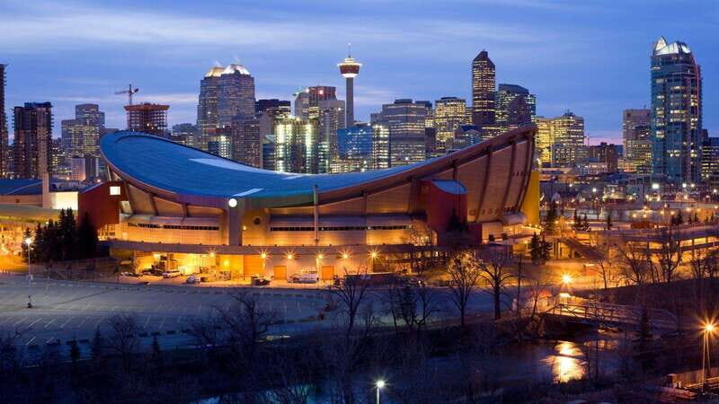 Best of Calgary: Private Walking Tour with a Local - Starting on Stephen Avenue: your best first cue for Calgary’s vibe