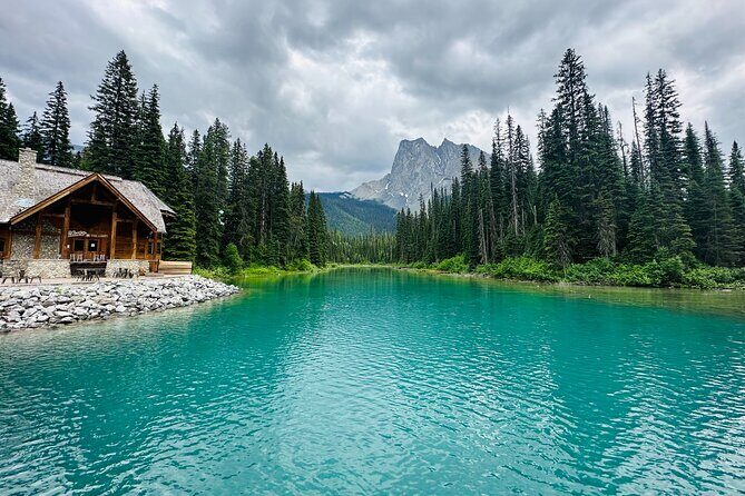 Lake Louise, Moraine Lake 1-Day Trip from Banff/Calgary - From Pickup to the Peaks: How the Day Actually Flows