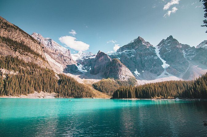 Lake Louise, Moraine Lake 1-Day Trip from Banff/Calgary - Lake Louise Village Lunch: 45 Minutes to Eat, Stretch, and Reset