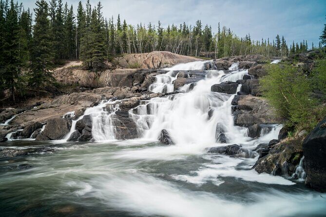 Waterton National Park : Prince of Wales Hotel & Cameron Falls - Prince of Wales Hotel: 1927 Charm With Real-Time Views